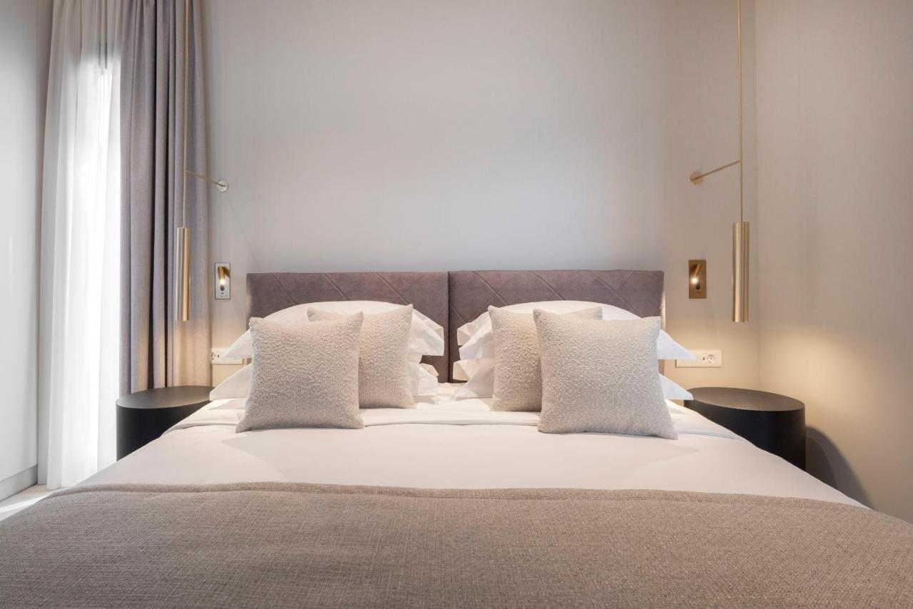 Maravilla Luxury Living コス・タウン エクステリア 写真